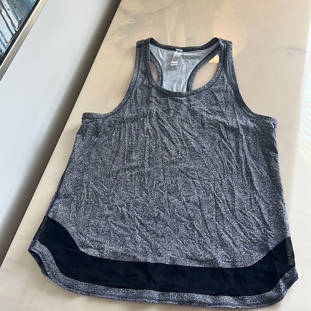 Lululemon workout tank